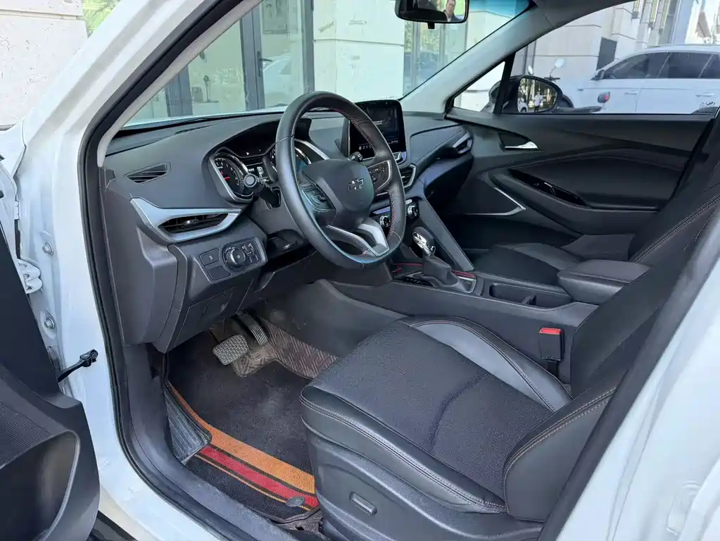 Chevrolet Volando — миниатюра 7