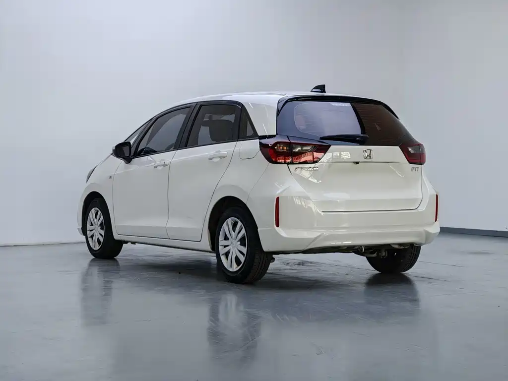 Honda Fit — миниатюра 4