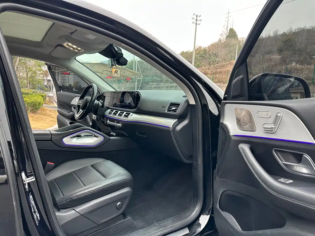 MERCEDES-BENZ GLE COUPE