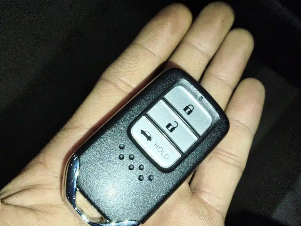 Honda Accord — миниатюра 9