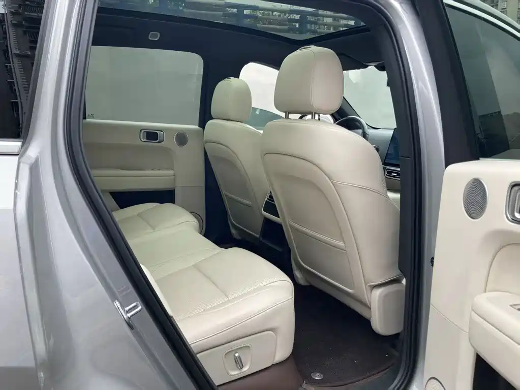 Li Auto Li L6 — миниатюра 9