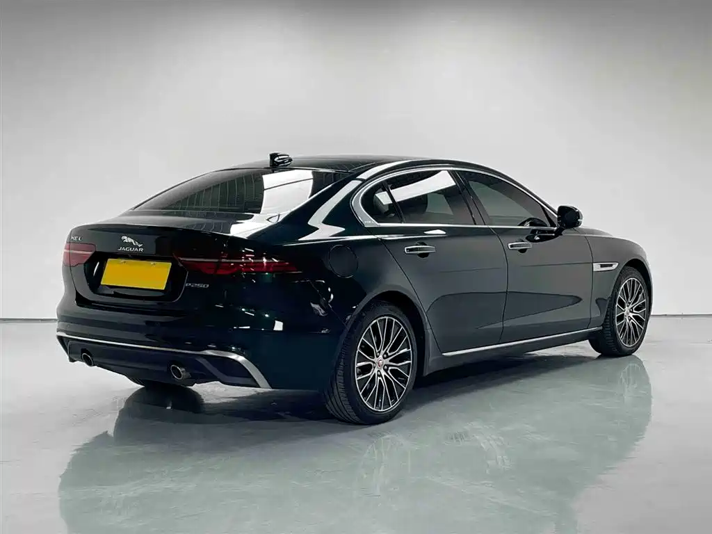 Jaguar XEL 2021 2.0T 250PS S