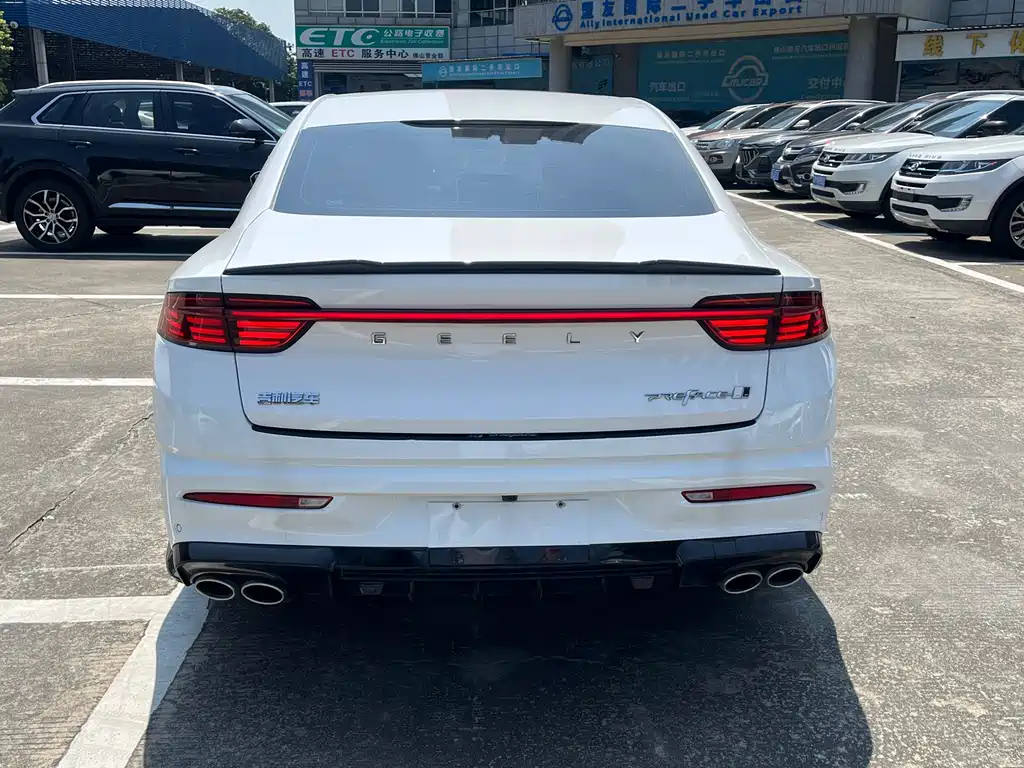 Geely Preface 2023 1.5TD