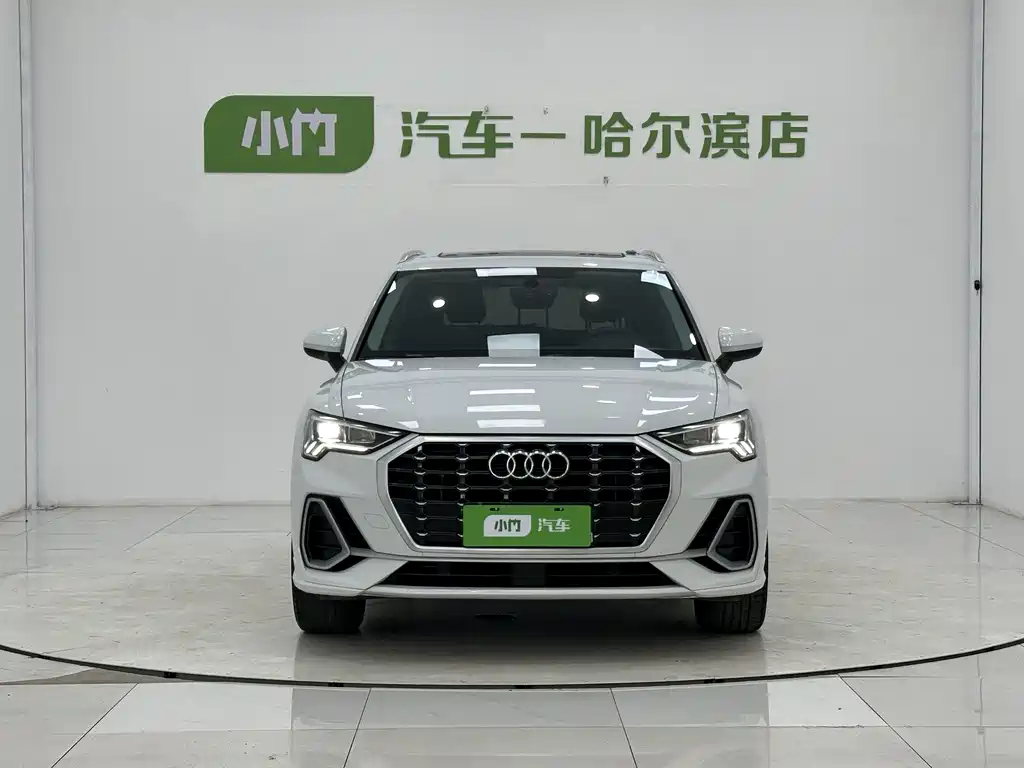 Audi Q3 2022 35 TFSI