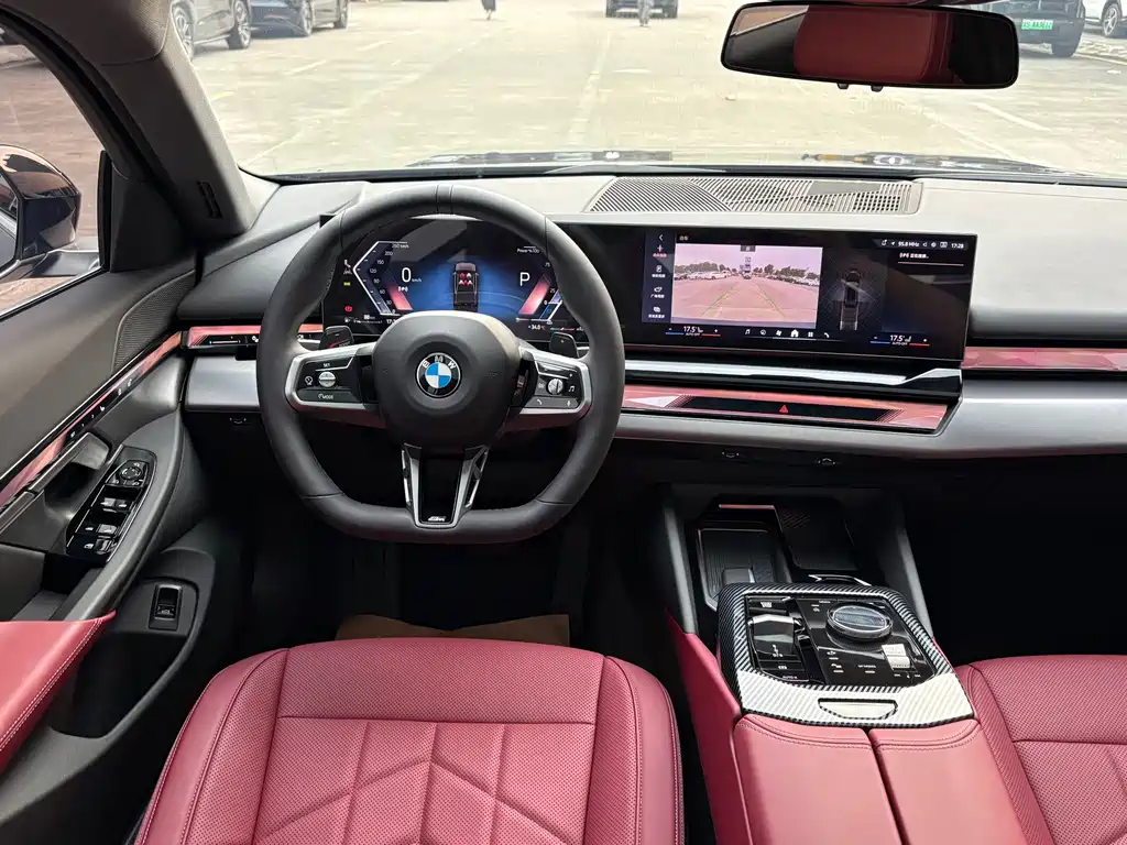 BMW 5 Series — миниатюра 8