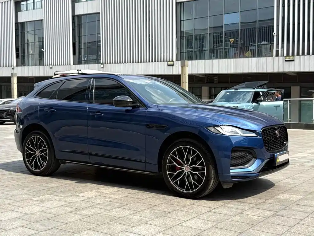 Jaguar F-Pace 2022 P250 R-Dynamic BLACK