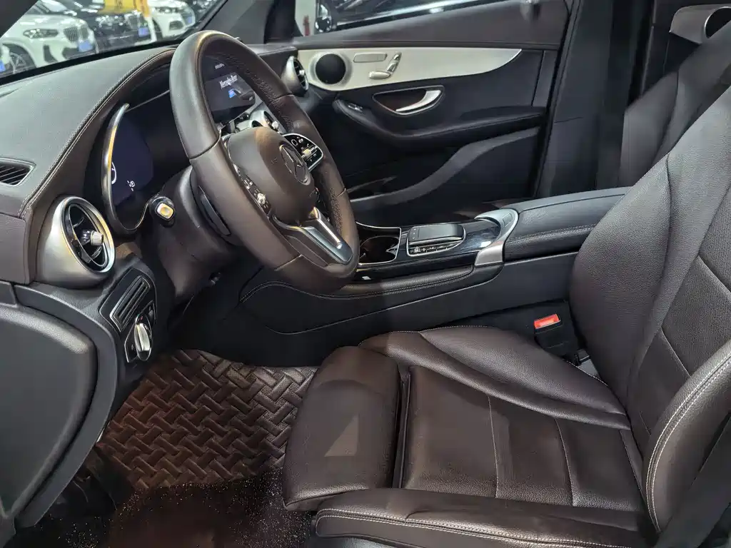Mercedes-Benz GLC — миниатюра 4