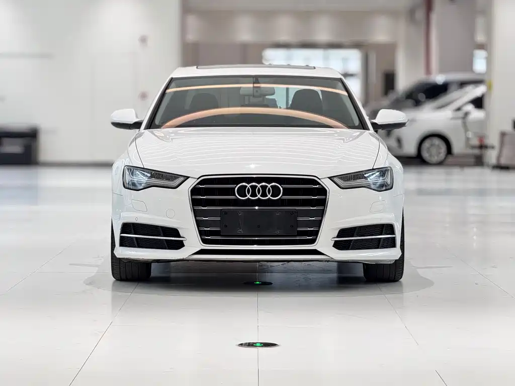 Audi A6L 2018 30 35 TFSI Fashion