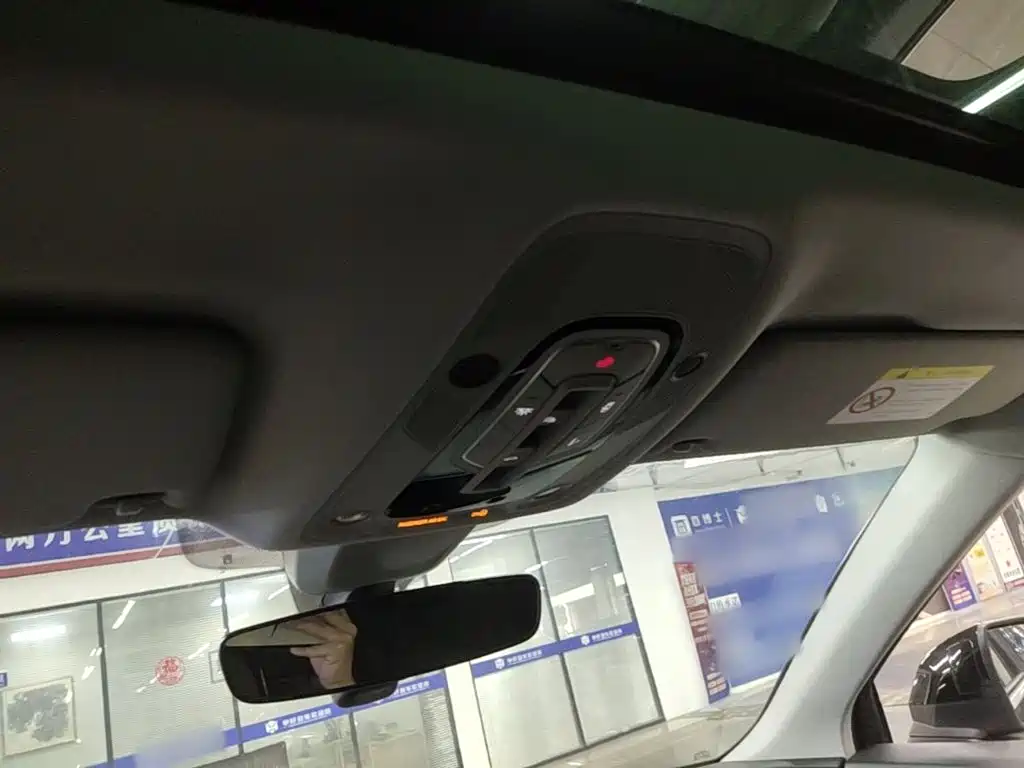 Audi Q5L — миниатюра 18