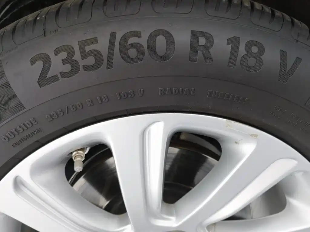 Land Rover Discovery Sport — миниатюра 24