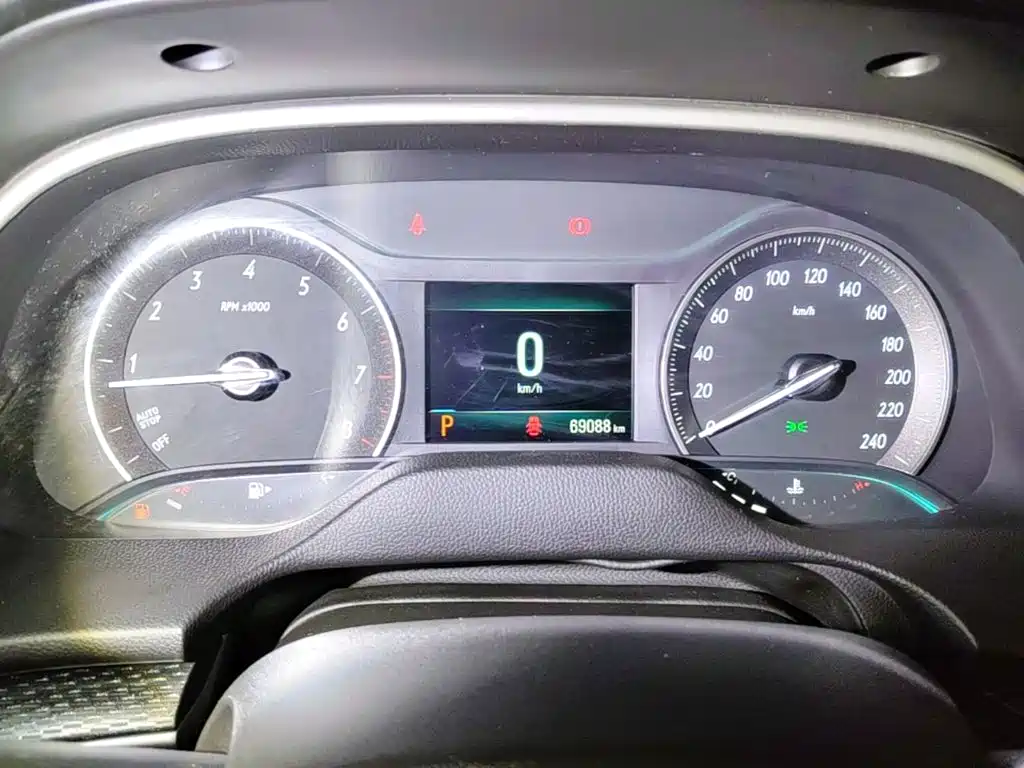 Buick Excelle — миниатюра 12