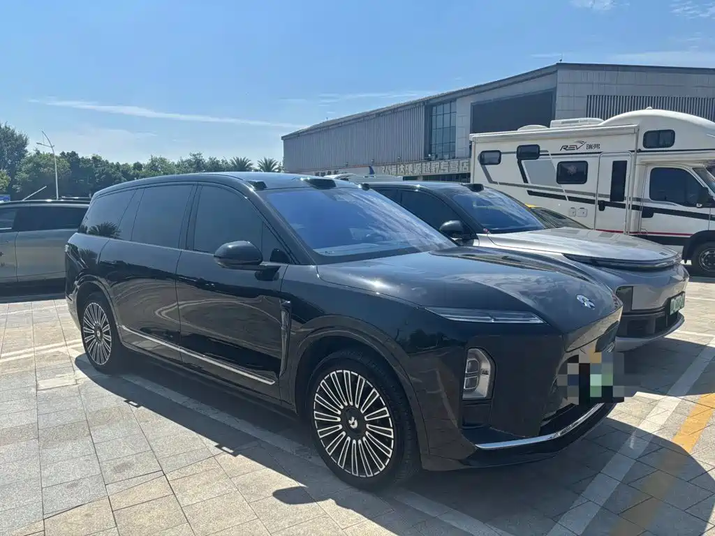 NIO ES8 — миниатюра 6