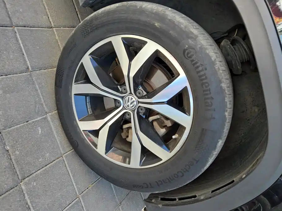Volkswagen Teramont — миниатюра 6