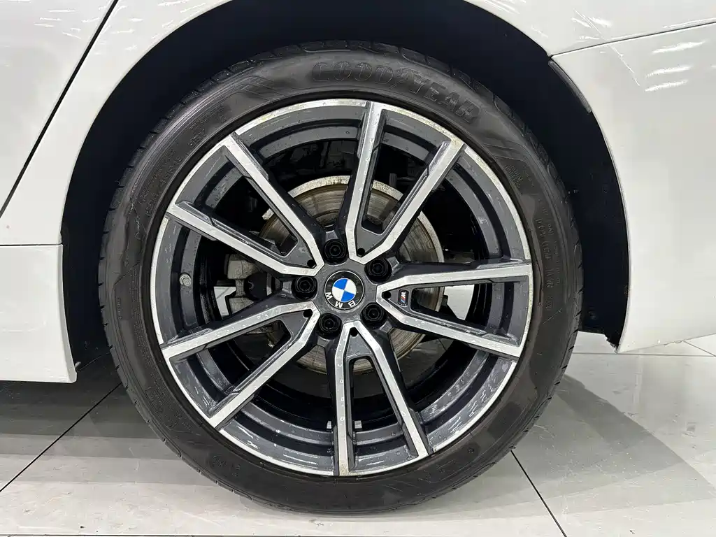 BMW 3 Series — миниатюра 19