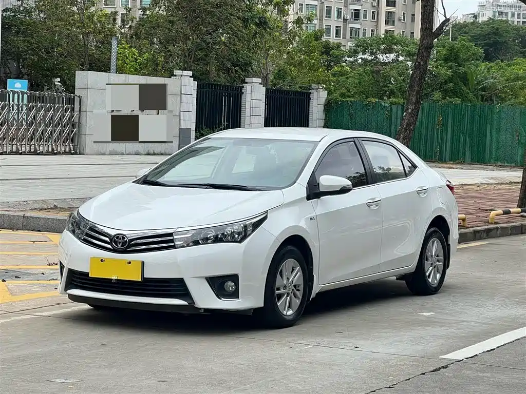 Toyota Corolla 2015