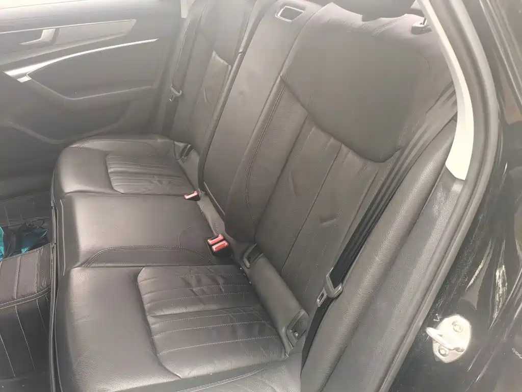 Audi A6L — миниатюра 14