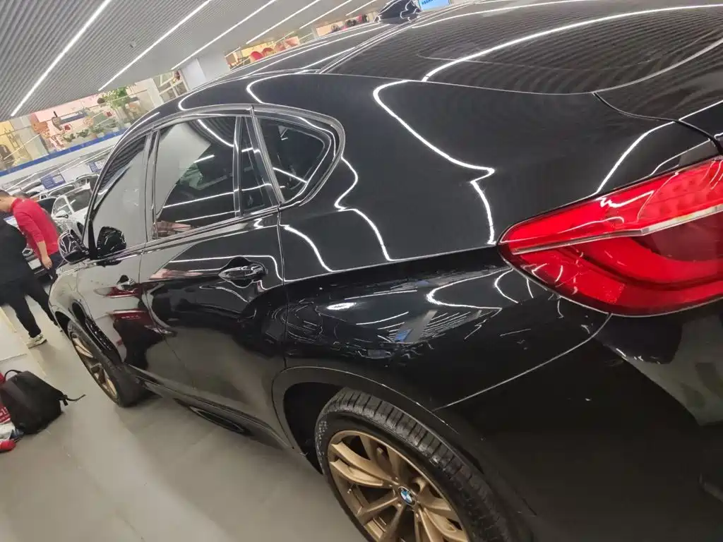 BMW X6 — миниатюра 19