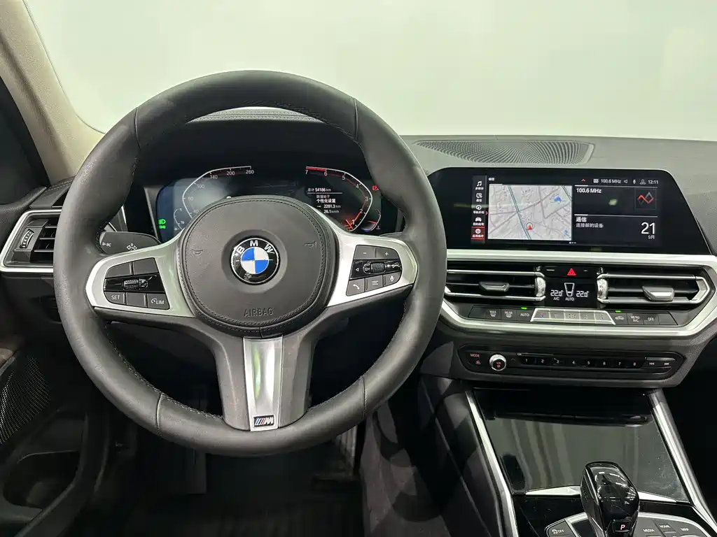 BMW 3 Series — миниатюра 11