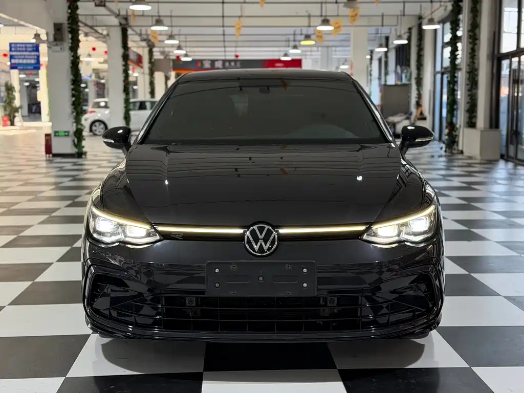 Volkswagen Golf — миниатюра 2