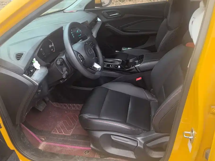 MG 5 2022 180DVVT CVT Luxury
