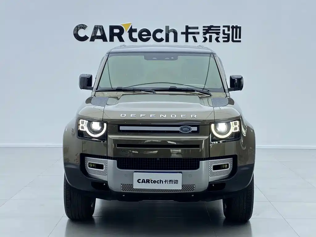 Land Rover Defender — миниатюра 2