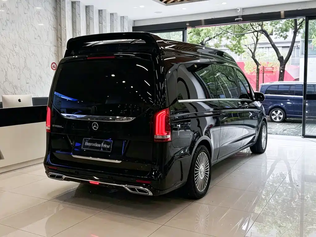 Mercedes-Benz V-Class V 2022 V 260 L Luxury