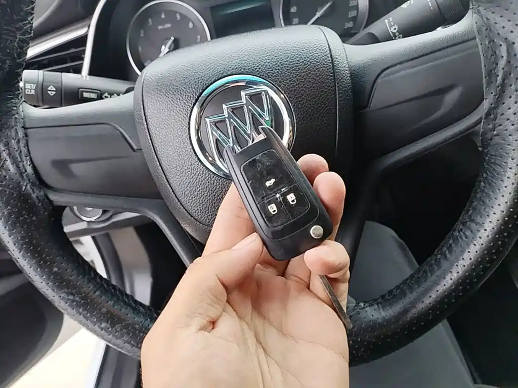 Buick Excelle — миниатюра 9