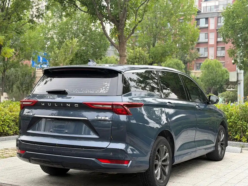 Wuling Victory - фото 6