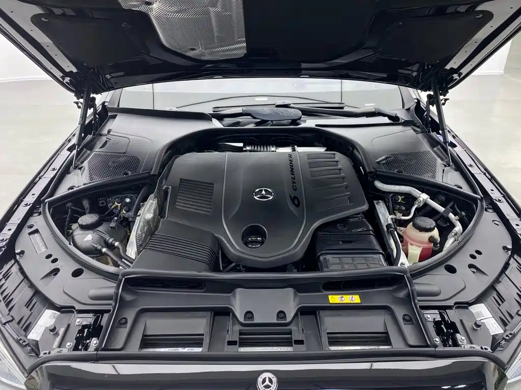 Mercedes-Benz S-Class — миниатюра 9