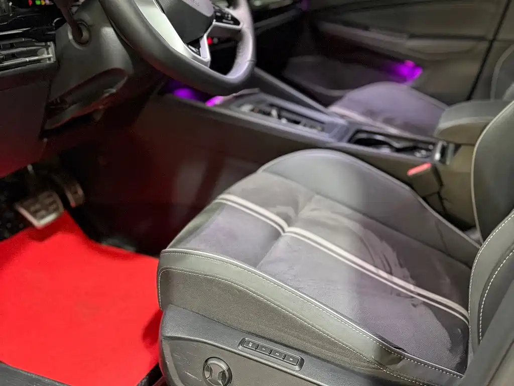 Volkswagen Golf — миниатюра 9