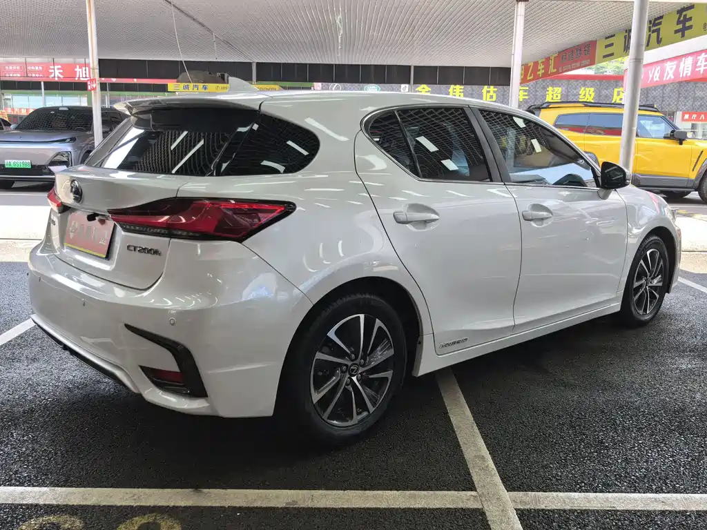 Lexus CT CT200h Elite Edition Single Color China V, фото 12