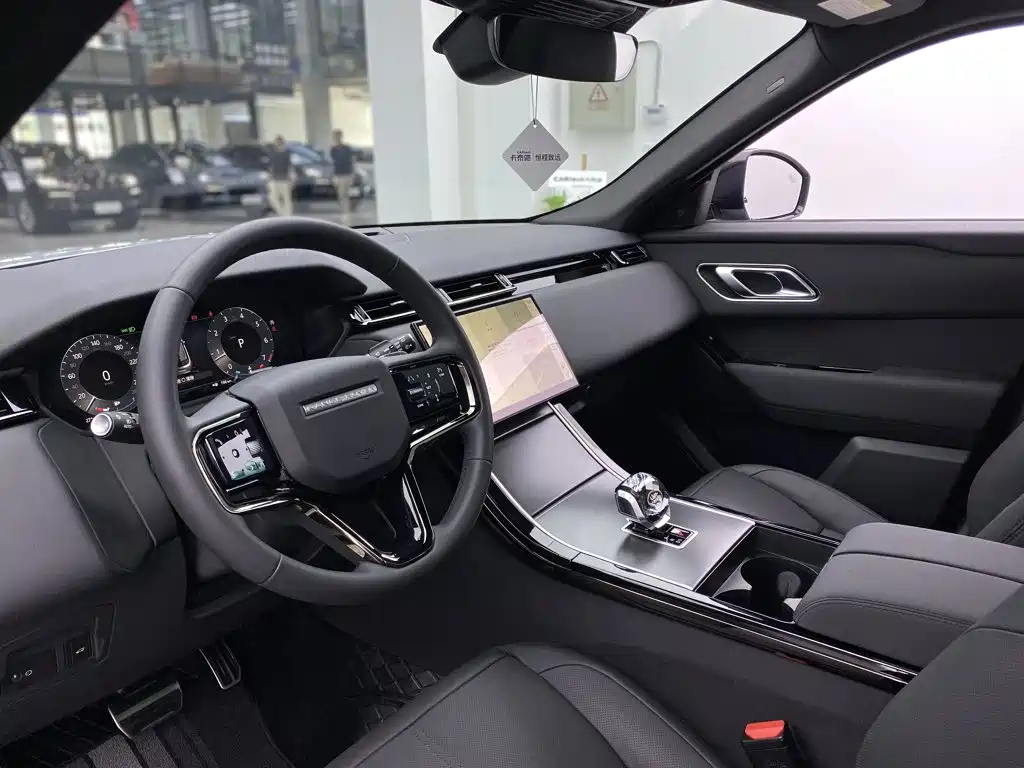 Land Rover Velar — миниатюра 30