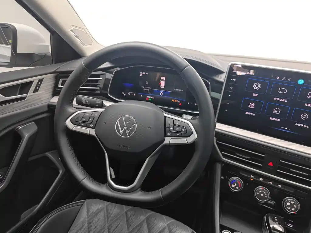 Volkswagen Sagitar — миниатюра 15