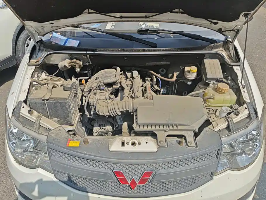 Wuling Hongguang — миниатюра 10