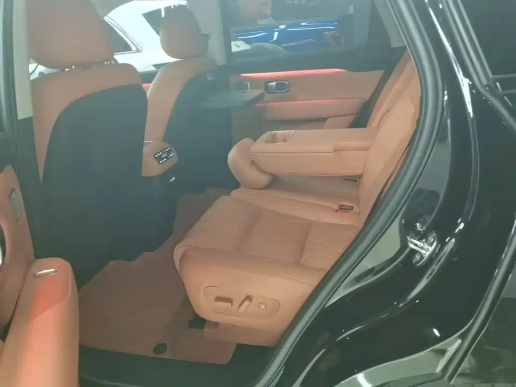 Leapmotor Leapmotor C16 — миниатюра 17