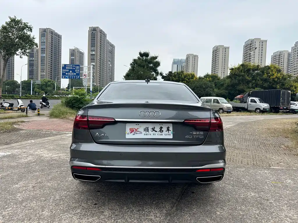 Audi A4L — миниатюра 4