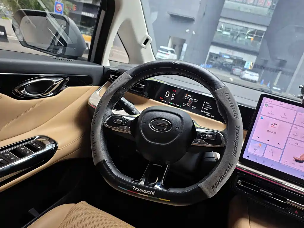 GAC Motor 传祺E8 PHEV — миниатюра 10