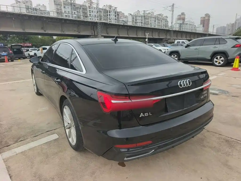 Audi A6L — миниатюра 5