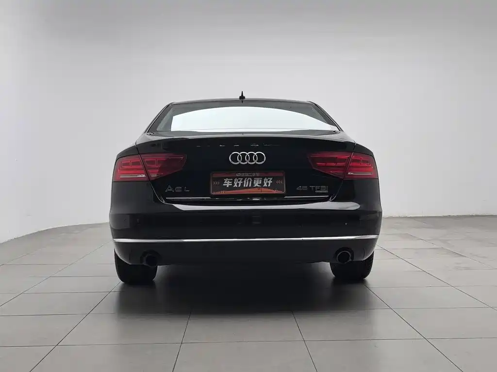 Audi A8 — миниатюра 4