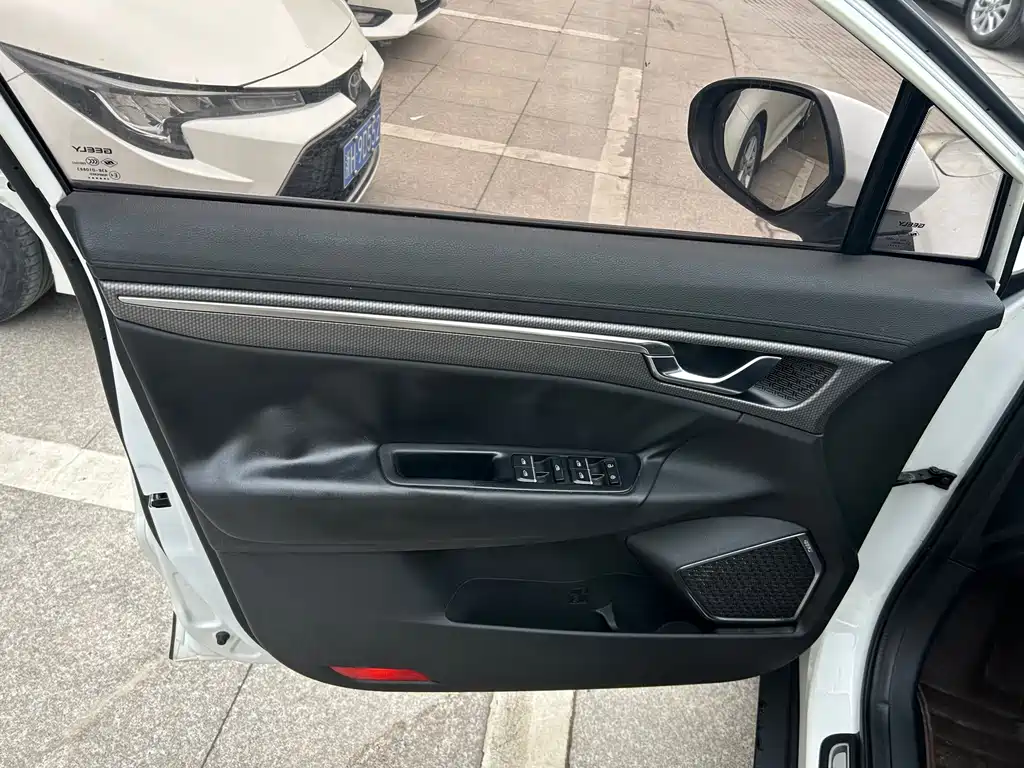 GEELY AUTOMOBILE EMGRAND GS