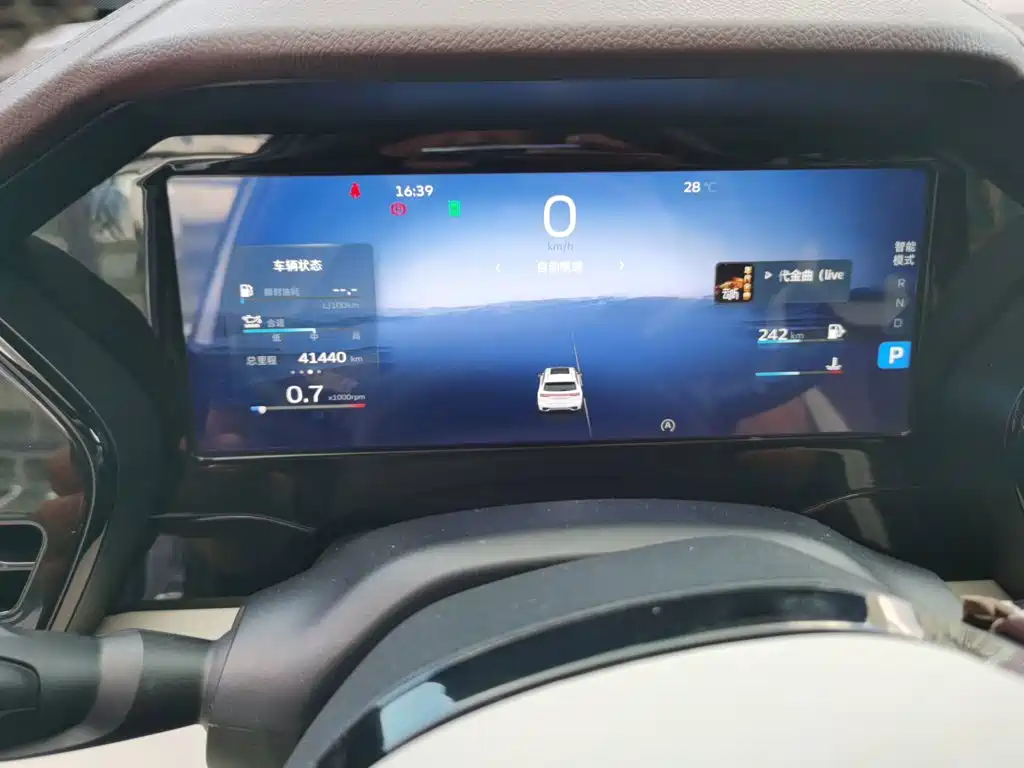 Geely Xingyue L — миниатюра 12
