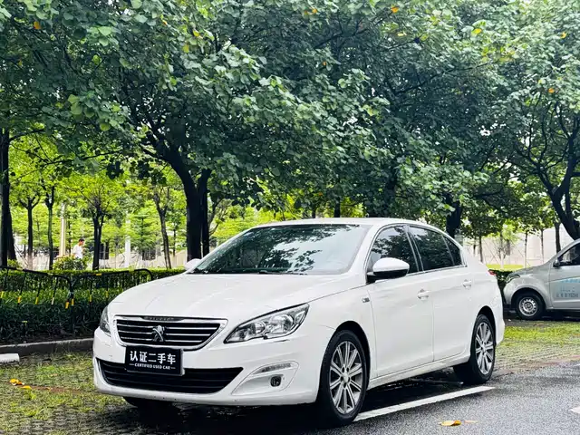 PEUGEOT  408 2017