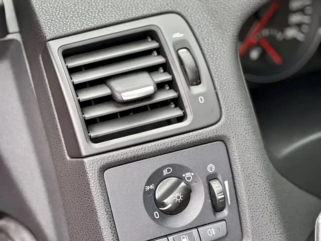 Volvo C30 — миниатюра 23