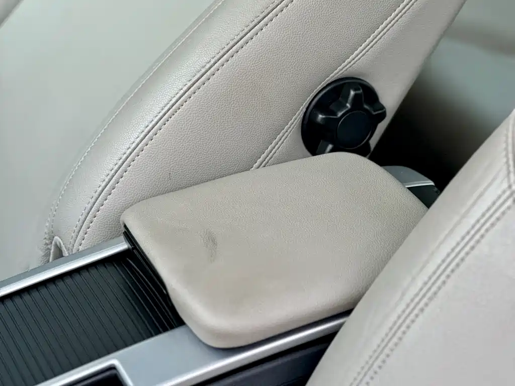 Volvo C30 — миниатюра 34