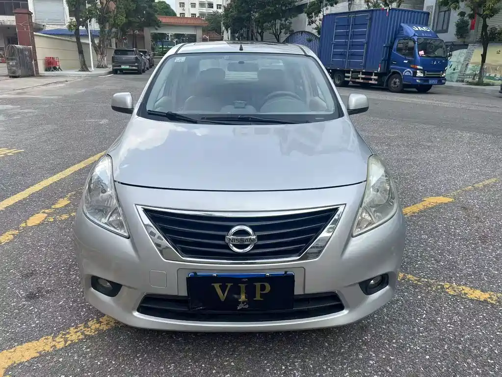 Nissan Sunny — миниатюра 2