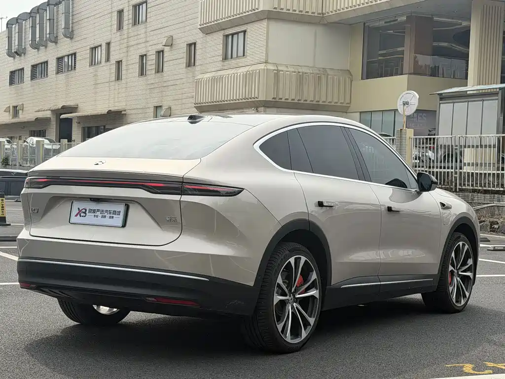 NIO EC7 — миниатюра 2
