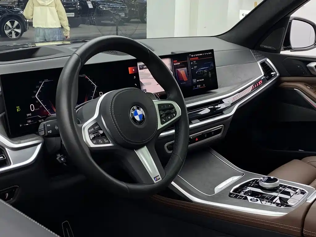BMW X7 — миниатюра 39