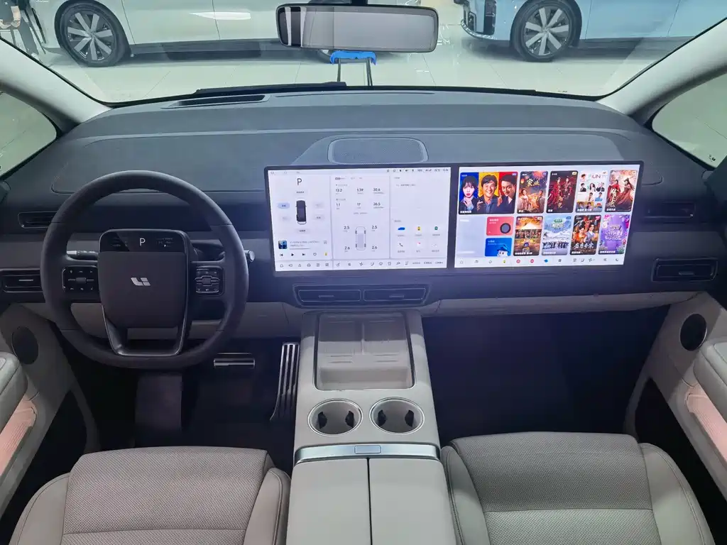 Li Auto MEGA 2024 Ultra