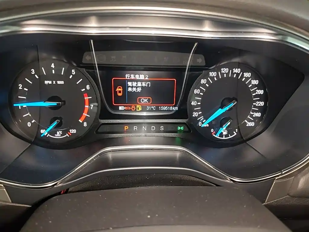Ford Mondeo — миниатюра 12