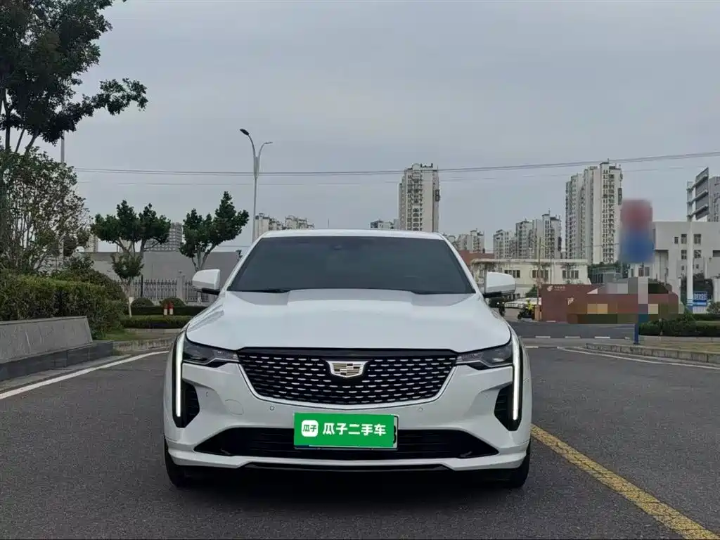 Cadillac CT4 2022 28T Luxury
